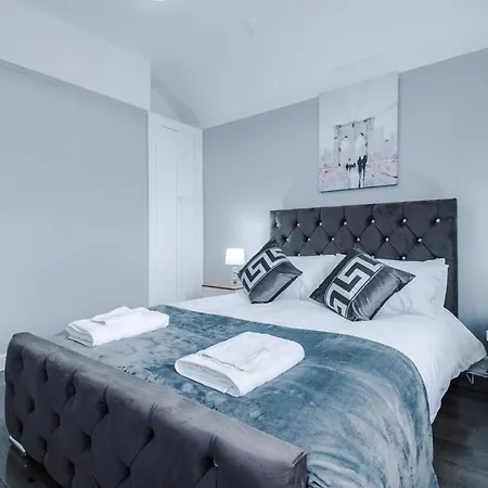 Home Away Apartment Manchester Exterior foto