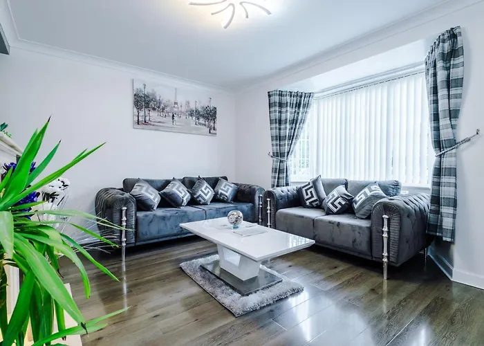 Home Away Apartment